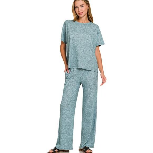 NWT Zenana Soft Melange Short Sleeve Tee & Long Pants Set - Picture 1 of 3